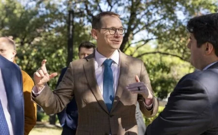 Texas Assumes Control of Lake Worth, Connally, Beaumont School Districts