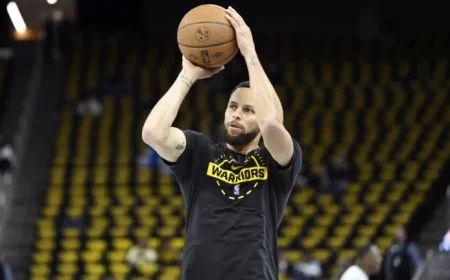 Kevin Garnett Responds to Steph Curry Wearing Nike Shoes Before Warriors-Wolves Game