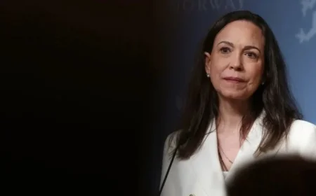 Veteran Urges Rescued Machado to Avoid Returning to Venezuela