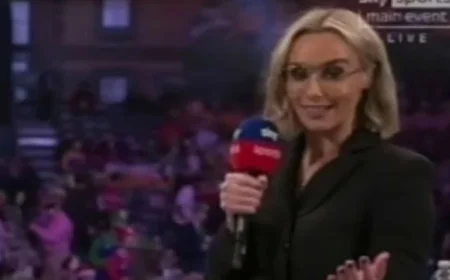 Anna Woolhouse Impresses Darts Fans with Elegant Black Outfit on Sky Sports