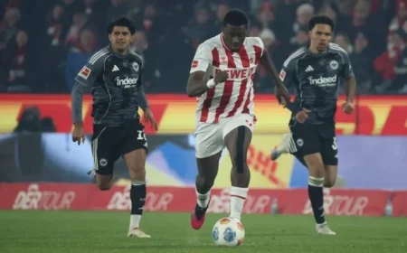 Dahoud and Collins Start Against Augsburg