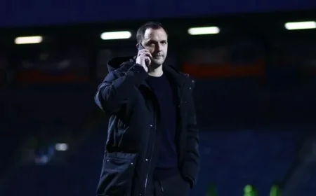 Chris Davies Unveils Birmingham City’s January Strategy, Highlights Eiran Cashin