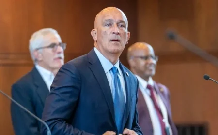 Oregon Tax Opponents Submit Nearly 200,000 Signatures