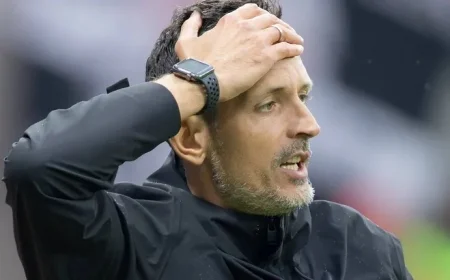 Eintracht Frankfurt vs Augsburg: Prediction, Team News, and Lineups Preview