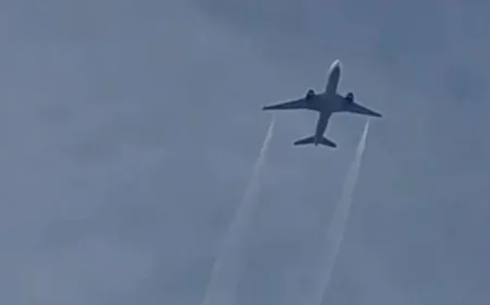 United Flight Returns to Dulles After Engine Power Loss and Runway Fire