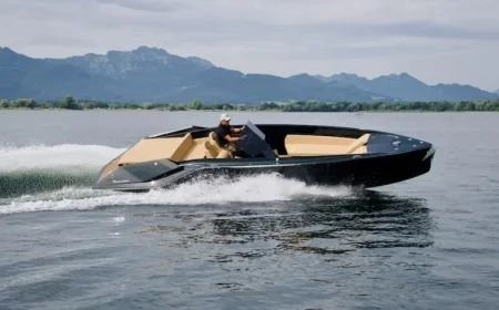 Frauscher 740 Mirage Air: Test of the 30-Knot Electric Boat