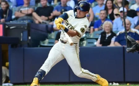 Brewers Trade Isaac Collins to Royals for Angel Zerpa