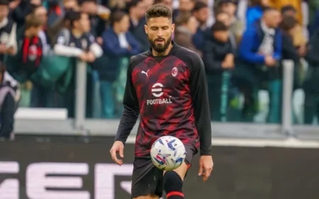 Olivier Giroud Confirms Move to North American Football League