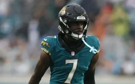 Week 15 Fantasy Football Decisions: Start Brian Thomas Jr. or Sit Christian Watson