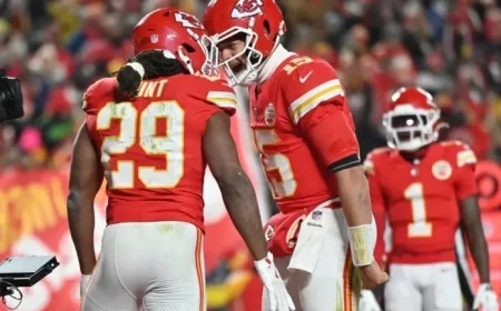 Secure Your Tickets for Kareem Hunt’s Matchup Against the Chargers