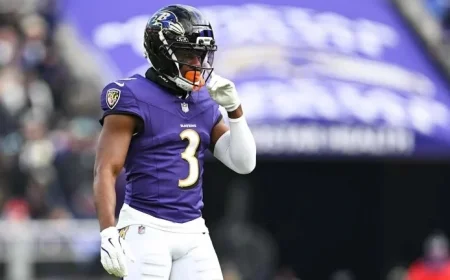 Chidobe Awuzie Exits Due to Foot Injury in Cincinnati