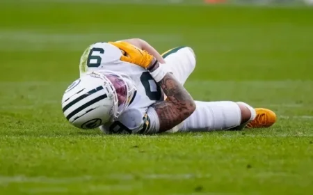 Packers’ Christian Watson Suffers Chest Injury in Week 15