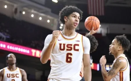 Jacob Cofie Leads USC to 10th Victory with 21 Points Against Washington State