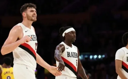 Clingan, Williams Expected Against Warriors; Holiday Close to Return