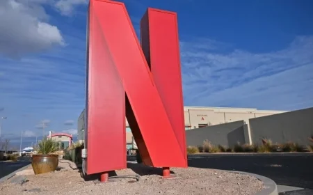 Netflix Addresses Concerns Over Warner Bros. Discovery Deal