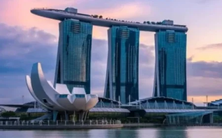 Saka Earns Double Assists in FPL Clash Against Wolves