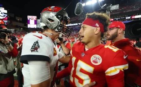 Tom Brady Offers Advice to Patrick Mahomes Facing ACL Surgery