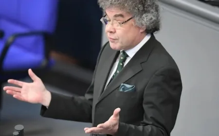 AfD Member Moosdorf Charged Over Alleged “Hitler Salute”