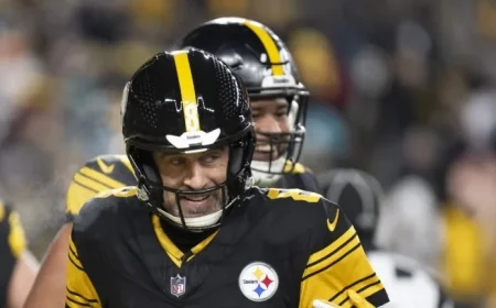 Steelers Triumph Over Dolphins in Monday Night Football, 28-15