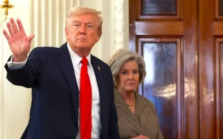 Trump’s Ex-Chief of Staff Reveals Shocking ‘Alcoholic’s Personality’ Insight