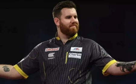 Williams Dominates Opening Game at World Championships