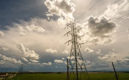 Xcel to Cut Power for Front Range Communities Wednesday Noon Amid High Winds
