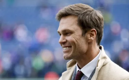 Tom Brady Guides Patrick Mahomes on ACL Injury Recovery