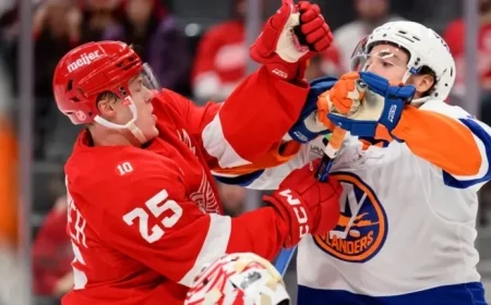 DeBrincat Shines with Two Goals in Red Wings’ 3-2 Victory Over Islanders