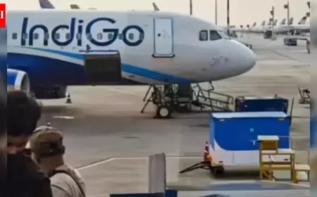 IndiGo Issues Travel Advisory, Warns of Flight Delays Due to Dense Fog