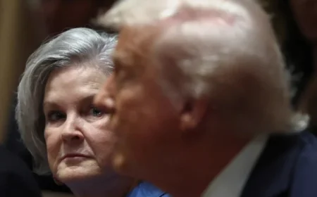 Trump Backs Chief of Staff Amid Controversial Vance, Bondi, Musk Comments