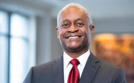 FOMC Faces Credibility Challenge on Inflation December 16, 2025