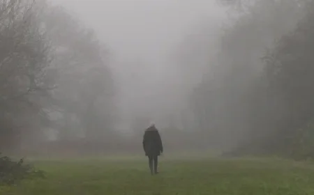 UK Warns of Prolonged Heavy Rain Causing Travel Disruptions and Flooding