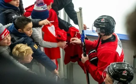 Minnesota Wild Owner Urges Canadians to Support World Junior Team Across Border