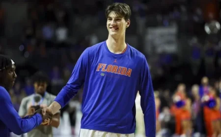 Olivier Rioux, 7’9″, Makes History with First Dunk as Florida Freshman
