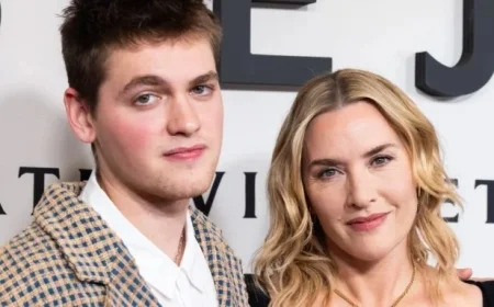 “Icon Library Expands with New Down Arrow Button Design”