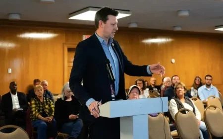 Riley Proposes Bill to Cap Utility Executive Bonuses