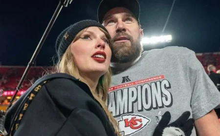 Taylor Swift’s Mom Encourages Her Relationship with Travis Kelce