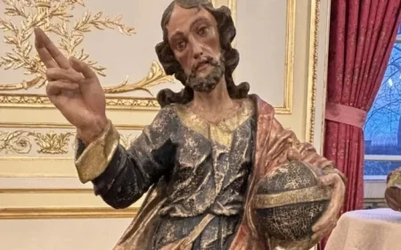 Stolen Czech Church Statues Repatriated from France After 30 Years