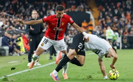 Improved Valencia Struggles to Finish Matches Strong