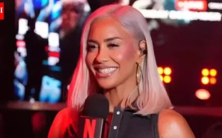 Meet Sibley Scoles: Netflix’s Glamorous Reporter for Paul vs. Joshua Fight