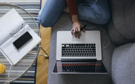 AI Hiring: Transforming Companies and Job Seekers into Frustration