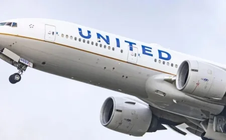 United Airlines Flight Diverted to Rockford En Route to Orange County