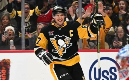 Crosby Surpasses Lemieux in Penguins History for Most Points