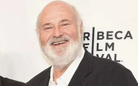‘Saturday Night Live’ Pays Tribute to Early Host Rob Reiner