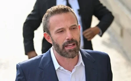 Ben Affleck Reunites with Ex-Wife During Holiday Shopping Trip