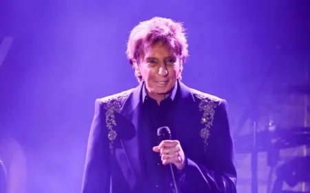 Barry Manilow Cancels Concerts After Lung Cancer Surgery Announcement