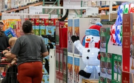 U.S. GDP Surges by 4.3% in Third Quarter