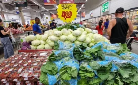 Experts Predict U.S. Economy Outlook for 2025