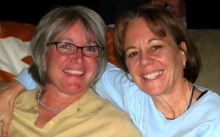 Christmas Heartbreak Transformed: Enter the Unexpected House Sitter