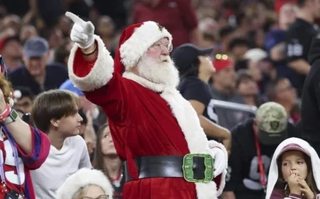 Week 17 Fantasy Football: Top Sleepers, Starters, and Best Christmas Songs
